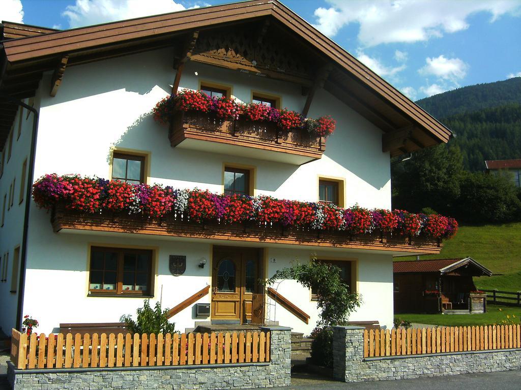 Ferienwohnungen Krismer Arzl im Pitztal Esterno foto